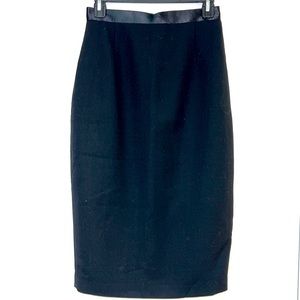 LAFAYETTE COLLECTION PENSIL SKIRT IN BLACK - 🔥PART OF SKIRT SUPER SALE!🔥